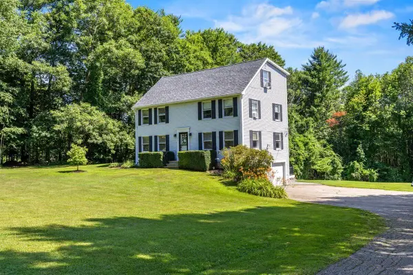 208 Cranberry Meadow Road, Berwick, ME 03901
