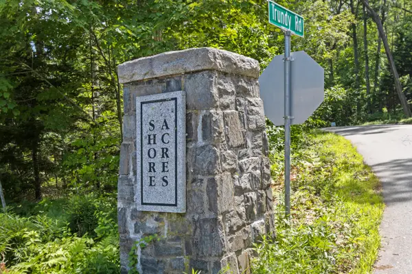 2 Wabun Road, Cape Elizabeth, ME 04107