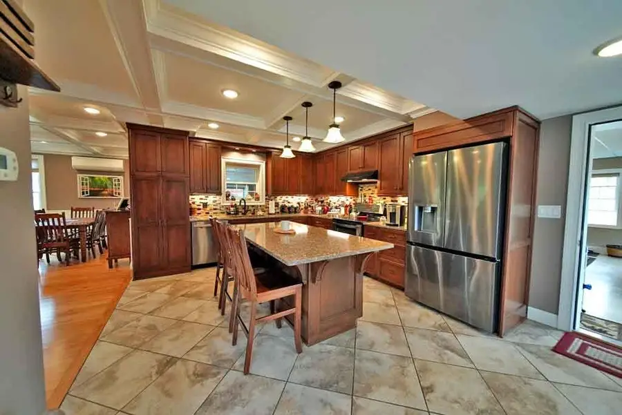 23 Mill Street, Houlton, ME 04730 - #3