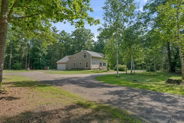 658 Parker Farm Road, Buxton, ME 04093