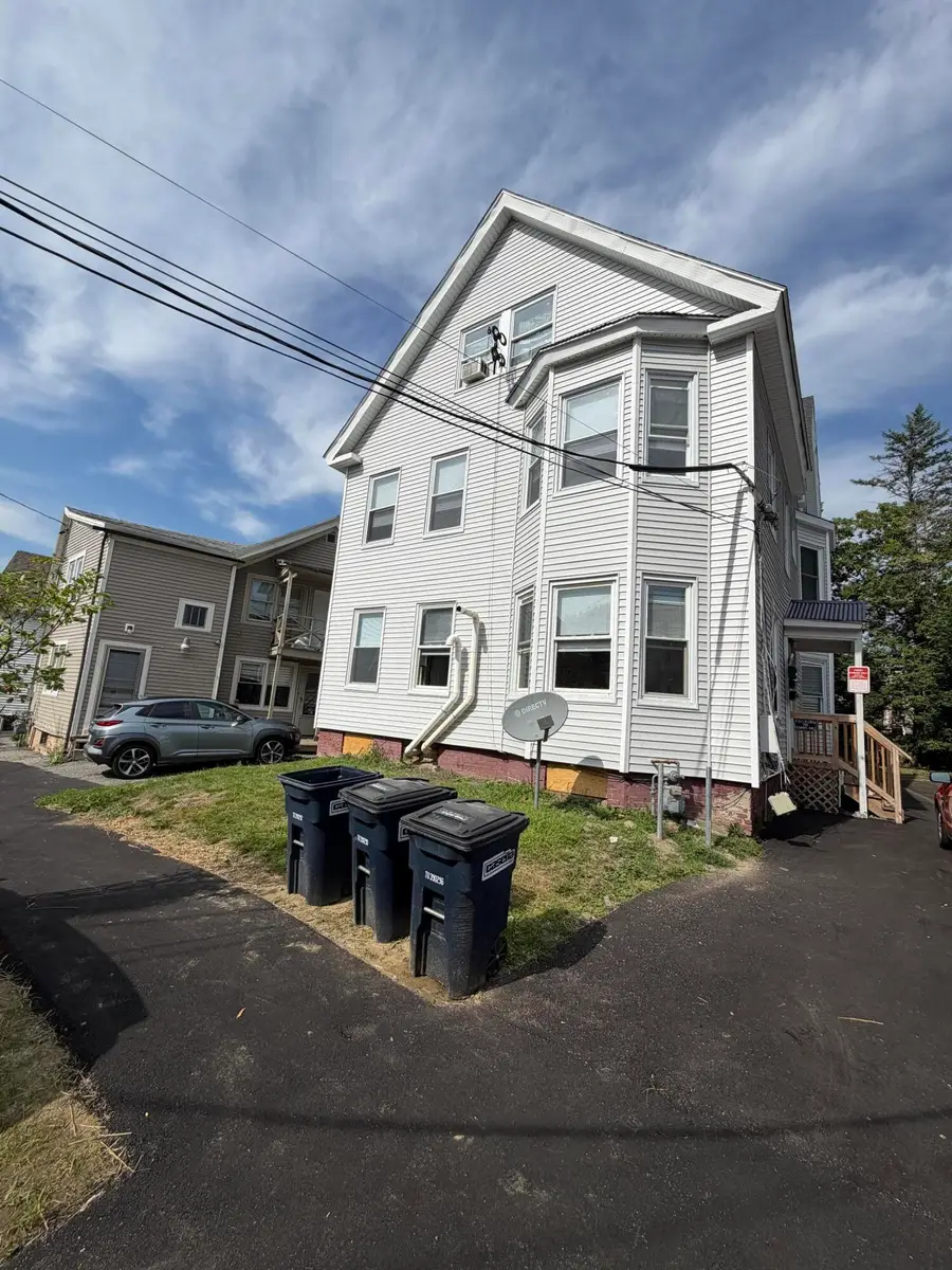 16 Howe Street, Lewiston, ME 04240 - #2
