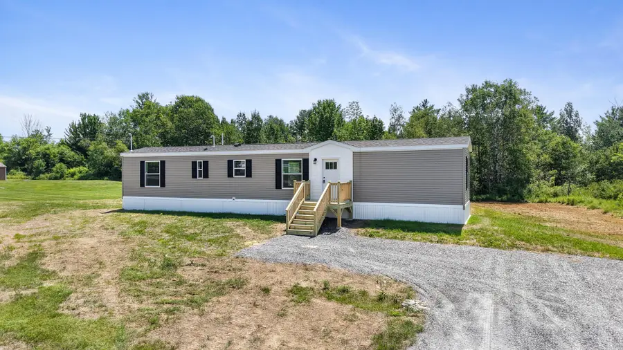 32 Indian Heights Drive, Saint Albans, ME 04971 - #2