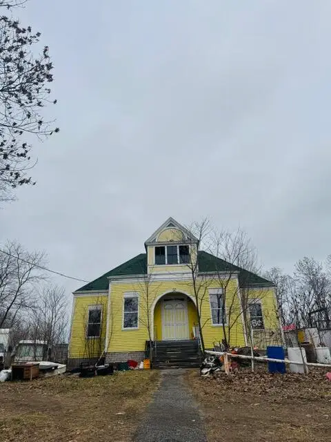 90 N Main Street, North Monmouth, ME 04265 - #2