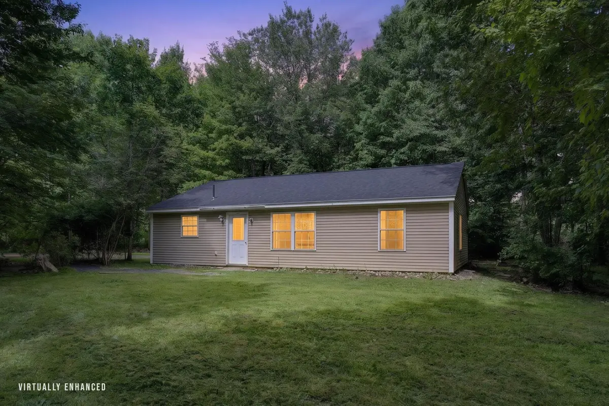 25 Matthews Avenue, Vassalboro, ME 04989 - #1