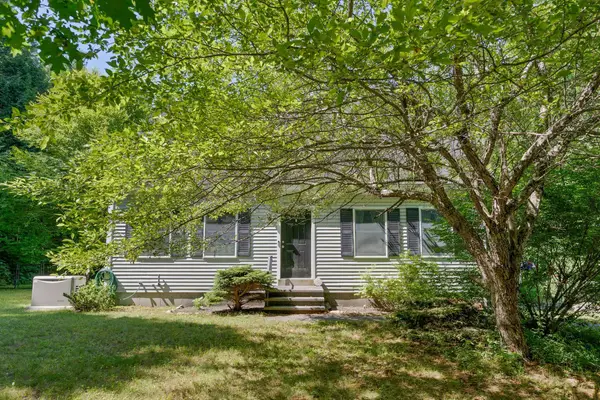 37 Rustic Way, New Gloucester, ME 04260