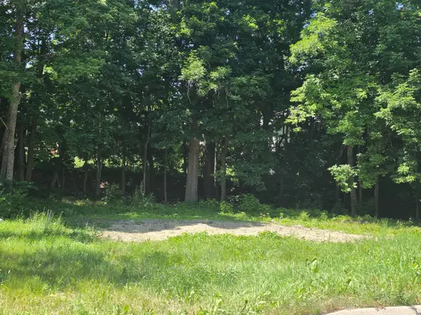 41 Hillside Street, Baileyville, ME 04694