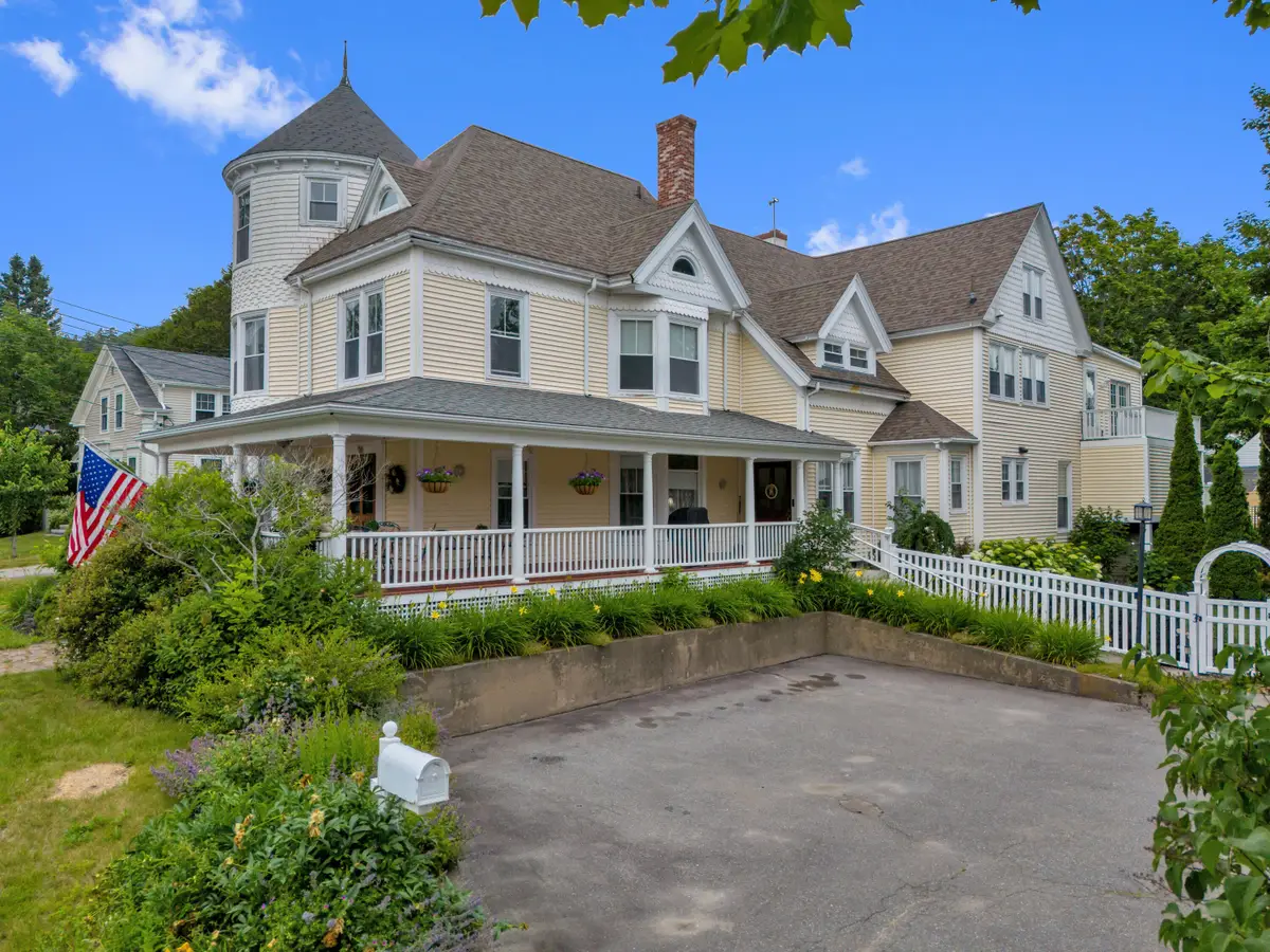 19 Mountain Street, Camden, ME 04843 - #1