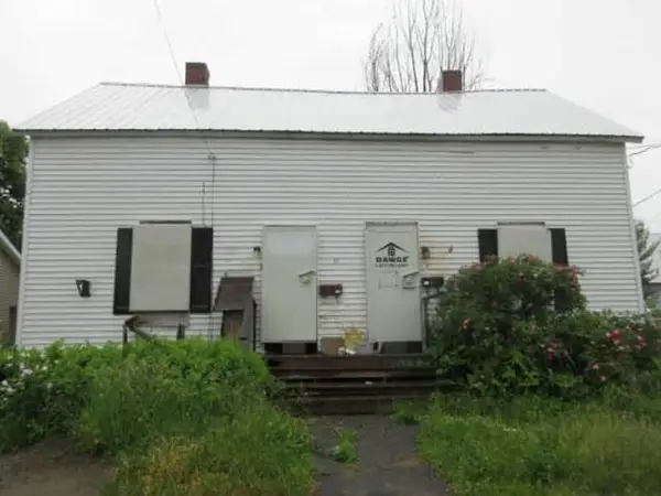 29 Milburn Street, Skowhegan, ME 04976