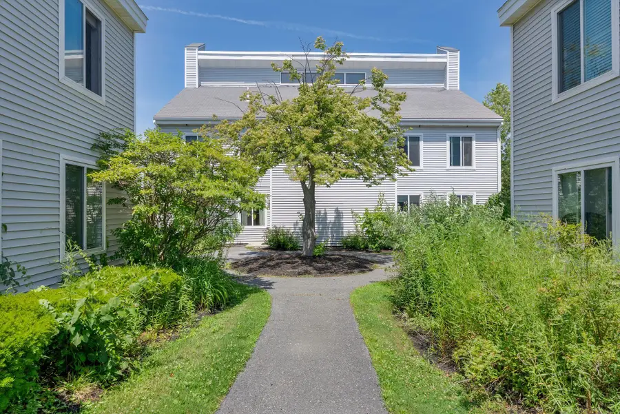 18 Ocean Street #82, South Portland, ME 04106 - #3