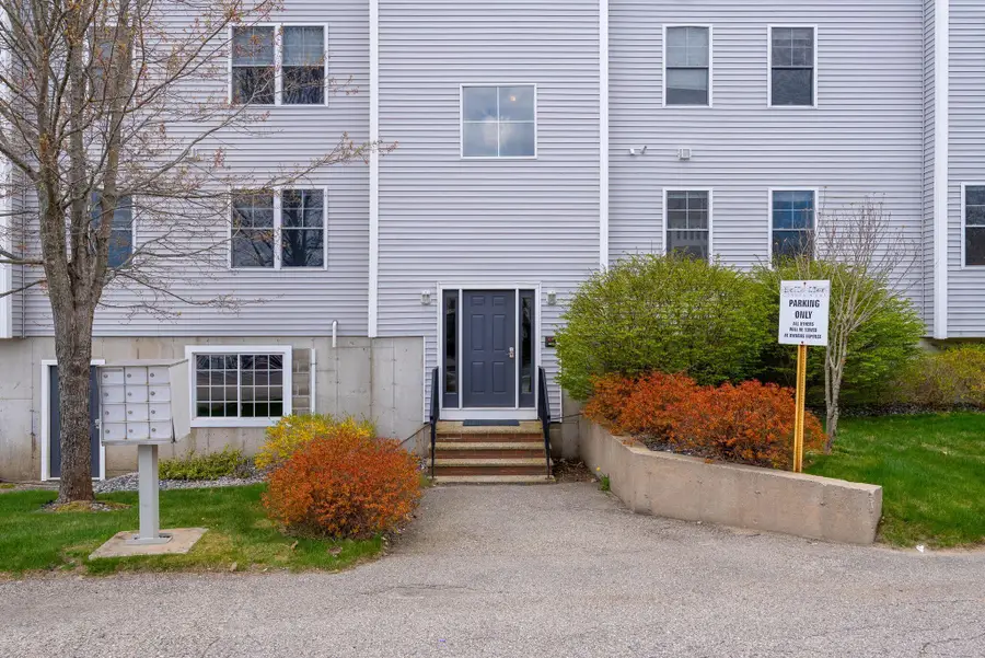 170 East Grand Avenue #1, Old Orchard Beach, ME 04064 - #3