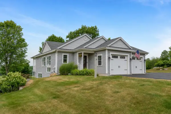 21 Callaway Drive #9, Gray, ME 04039