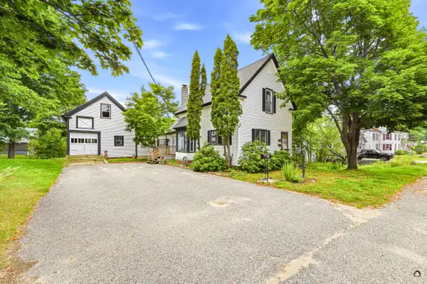 66 High Street, Paris, ME 04281