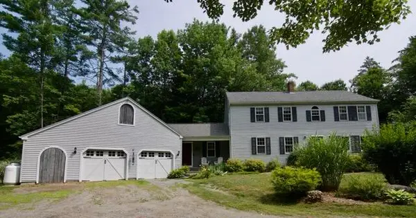 725 Mercer Road, Norridgewock, ME 04957