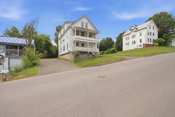 4 Sherwin Street, Waterville, ME 04901