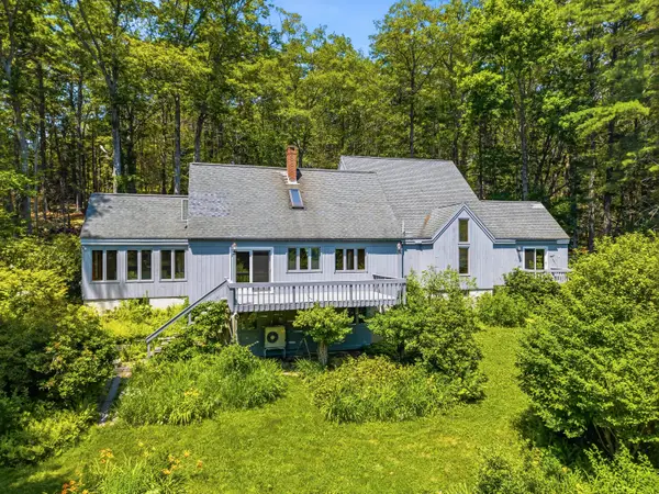 73 Langdon Road, Wiscasset, ME 04578