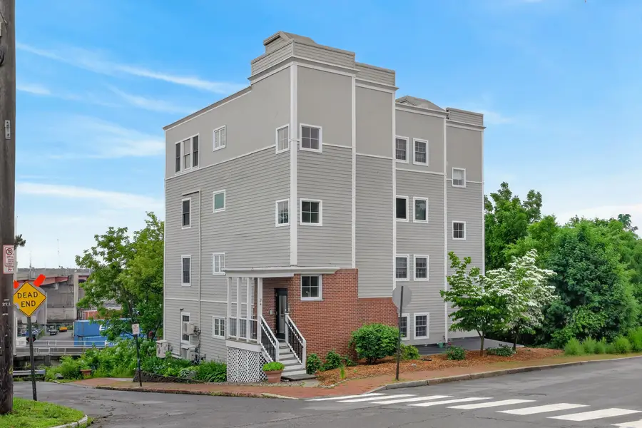 24 Brackett Street #1, Portland, ME 04102 - #2