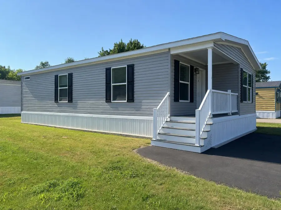 1048 Sabattus Street #5, Lewiston, ME 04240 - #2
