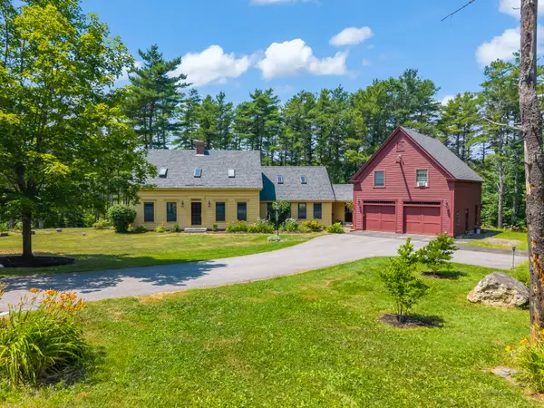18 Kimberley Circle, Brunswick, ME 04011