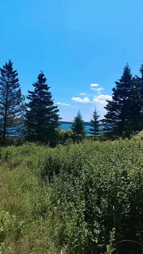 4 Prime Street, Eastport, ME 04631
