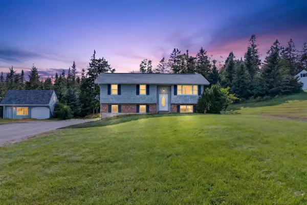 83 Kennebec Road, Machias, ME 04654