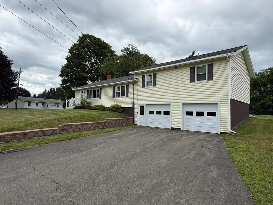 5 Maher Avenue, Houlton, ME 04730 - #2