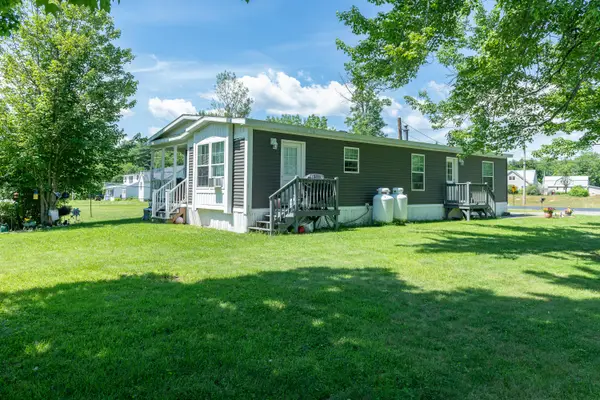 333 Smithfield #1, Belgrade, ME 04917