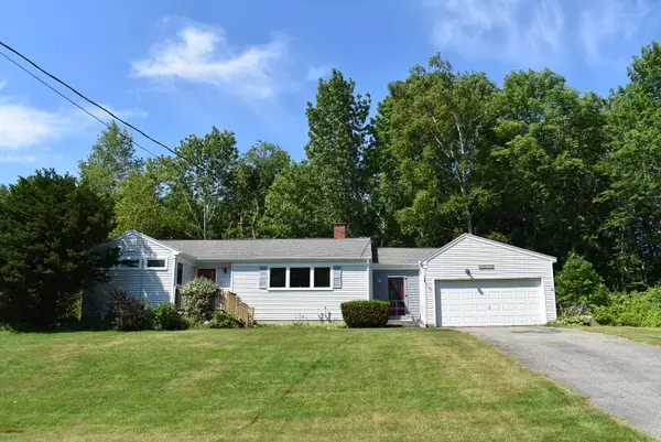 5 Savage Road, Searsport, ME 04974