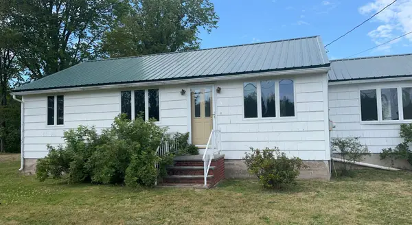 5 Woodland Road, Princeton, ME 04668