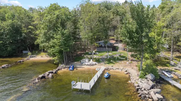 35 Leisure Lane, Frye Island, ME 04071