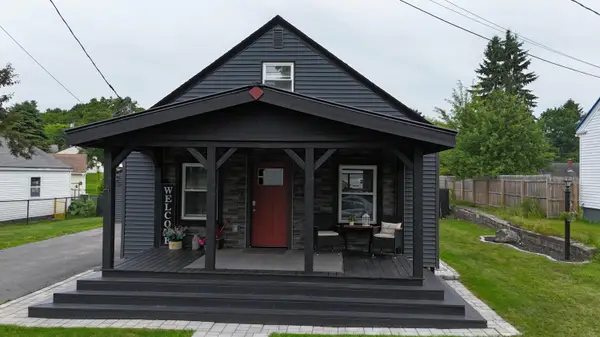 4 Trueworthy Avenue, Augusta, ME 04330