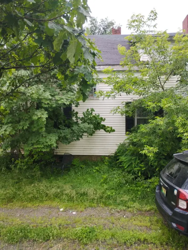 7 Free Street, Machias, ME 04654
