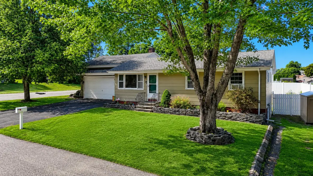 49 Ashmount Street, Lewiston, ME 04240 - #1