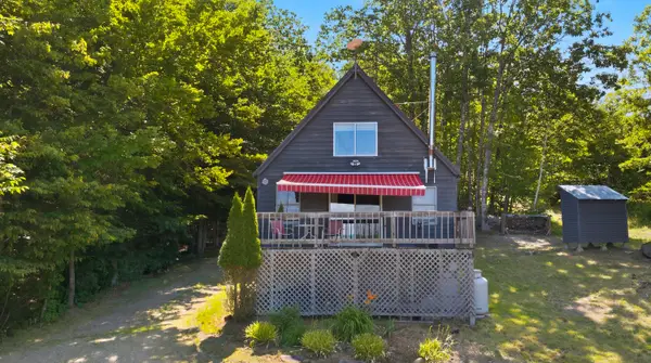 29 Griffin Mountain Road, New Vineyard, ME 04956