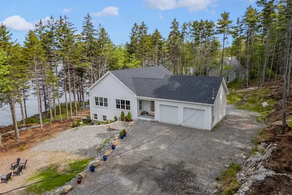 12 Parthas Court, Harpswell, ME 04079