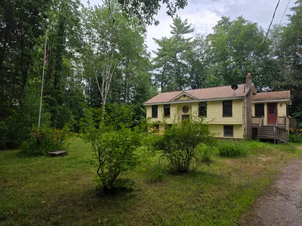 52 Pine Grove Lane, Lebanon, ME 04027