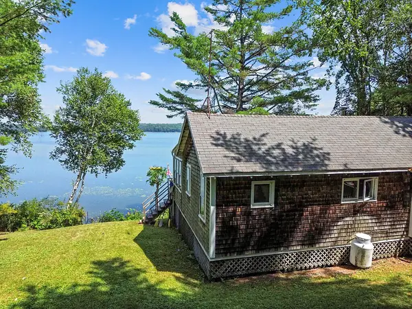 44 Pine Drive, Vassalboro, ME 04989