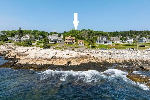113 Shore Road, Boothbay, ME 04544