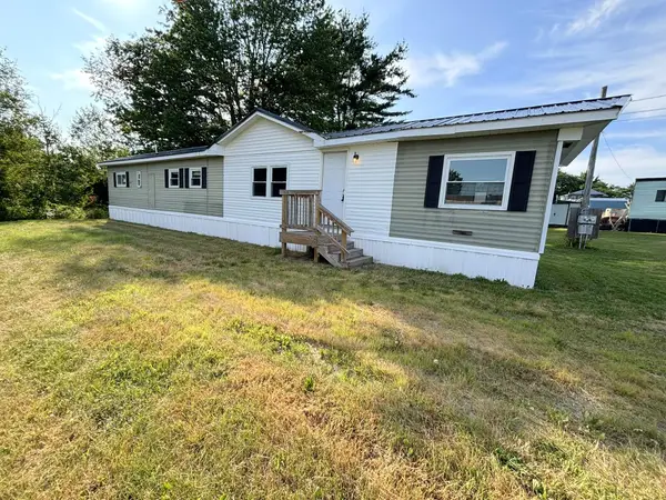 22 Elwood Drive, Clinton, ME 04927