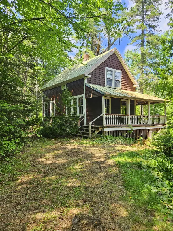 6 Beech Hill Road, Sandy River Plt, ME 04970