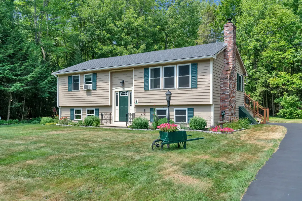 19 Crystal Lane, Cumberland, ME 04021 - #1