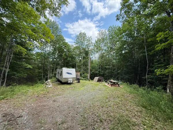 3 Bradley Drive, Harmony, ME 04942
