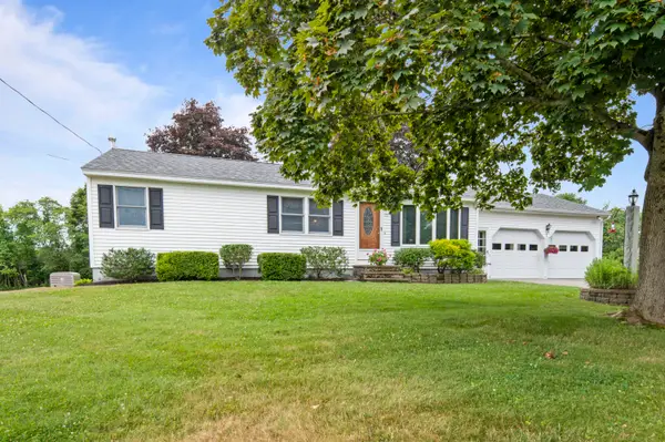 95 Gendron Drive, Wells, ME 04090
