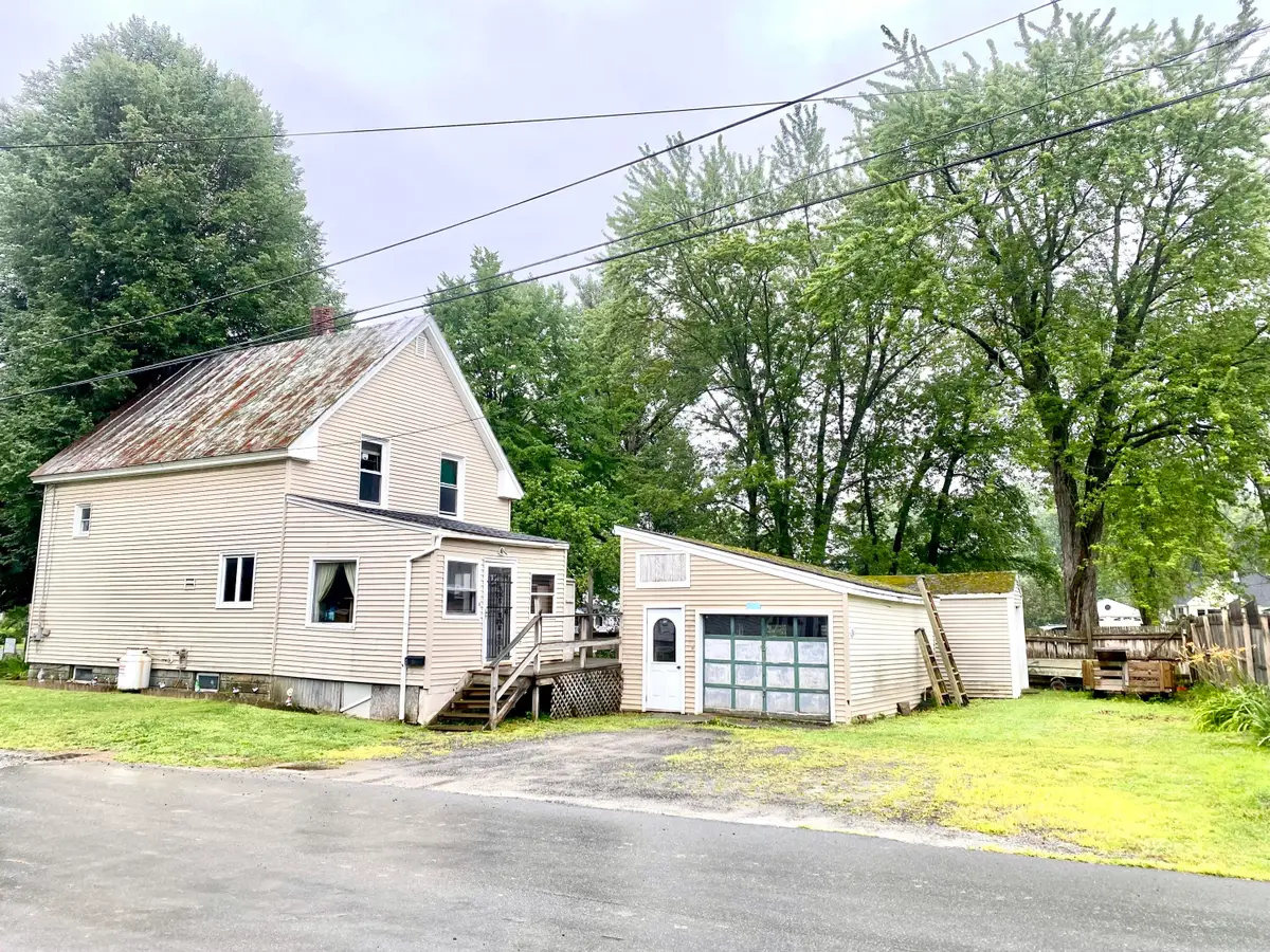 5 West Street, Fairfield, ME 04937 - #1