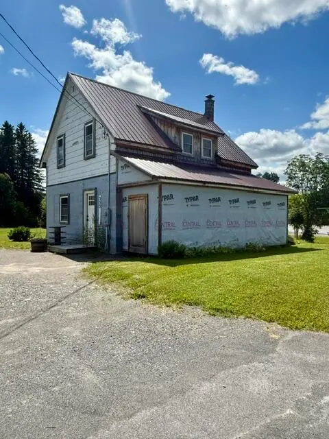 353 U.s. 1 Rt 1, Frenchville, ME 04745