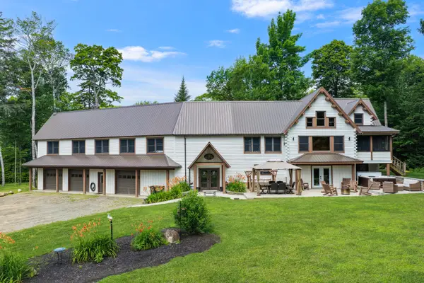 94 Roosevelt Road, Island Falls, ME 04747