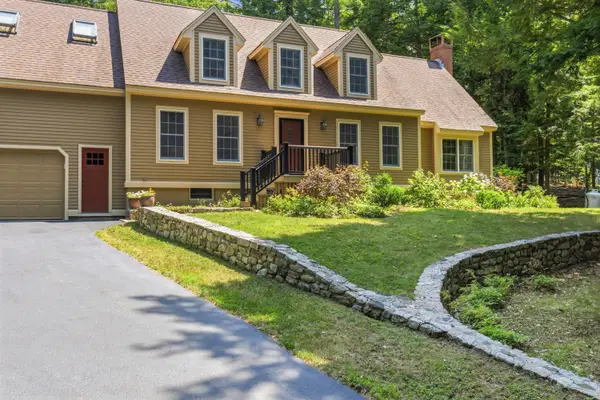 66 Rolling Hill Drive, Naples, ME 04055