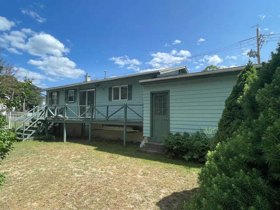 19 Richardson Street, Bath, ME 04530 - #2