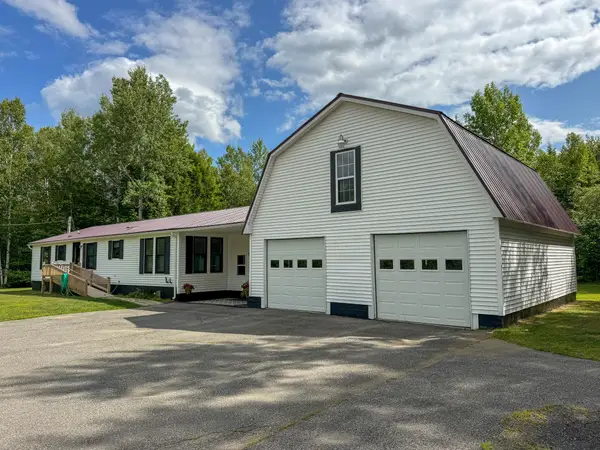 722 S Chester Road, Chester, ME 04457