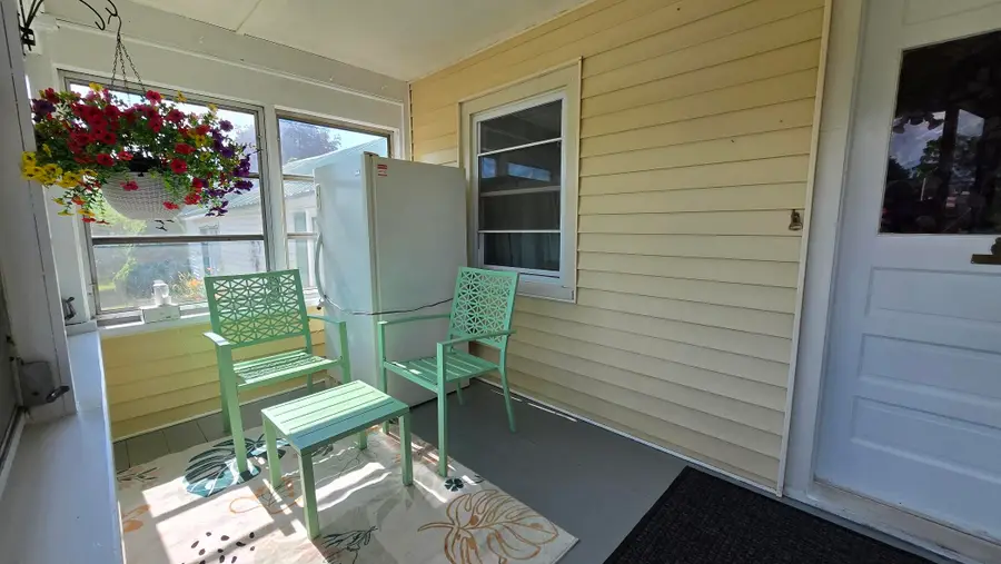 96 Highland Terrace, Mexico, ME 04257 - #2