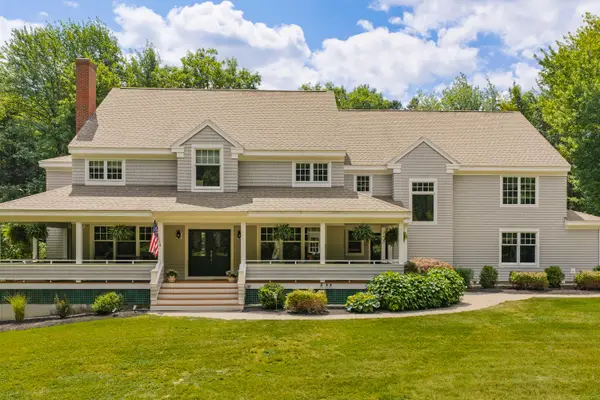 29 Blue Moon Drive, North Yarmouth, ME 04097